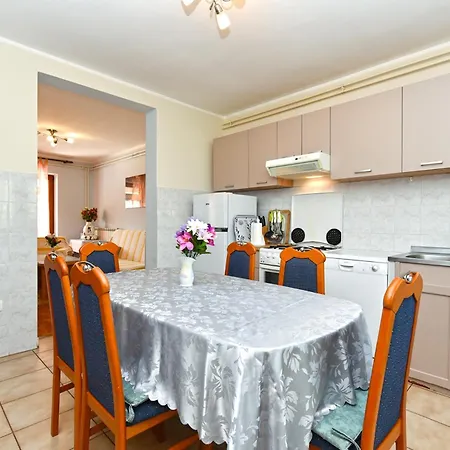 Holiday home House Veli Vrh 2322