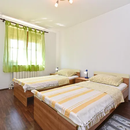 Holiday home House Veli Vrh 2322 *