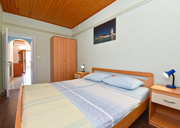 House Veli Vrh 2322 Tatil Evi *